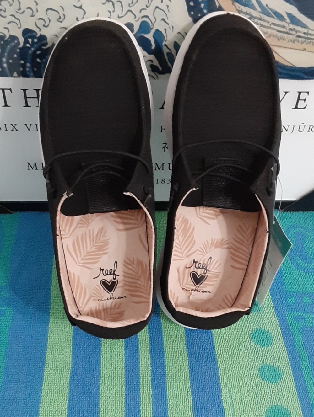 Reef Black  Women's 7 New Never worn